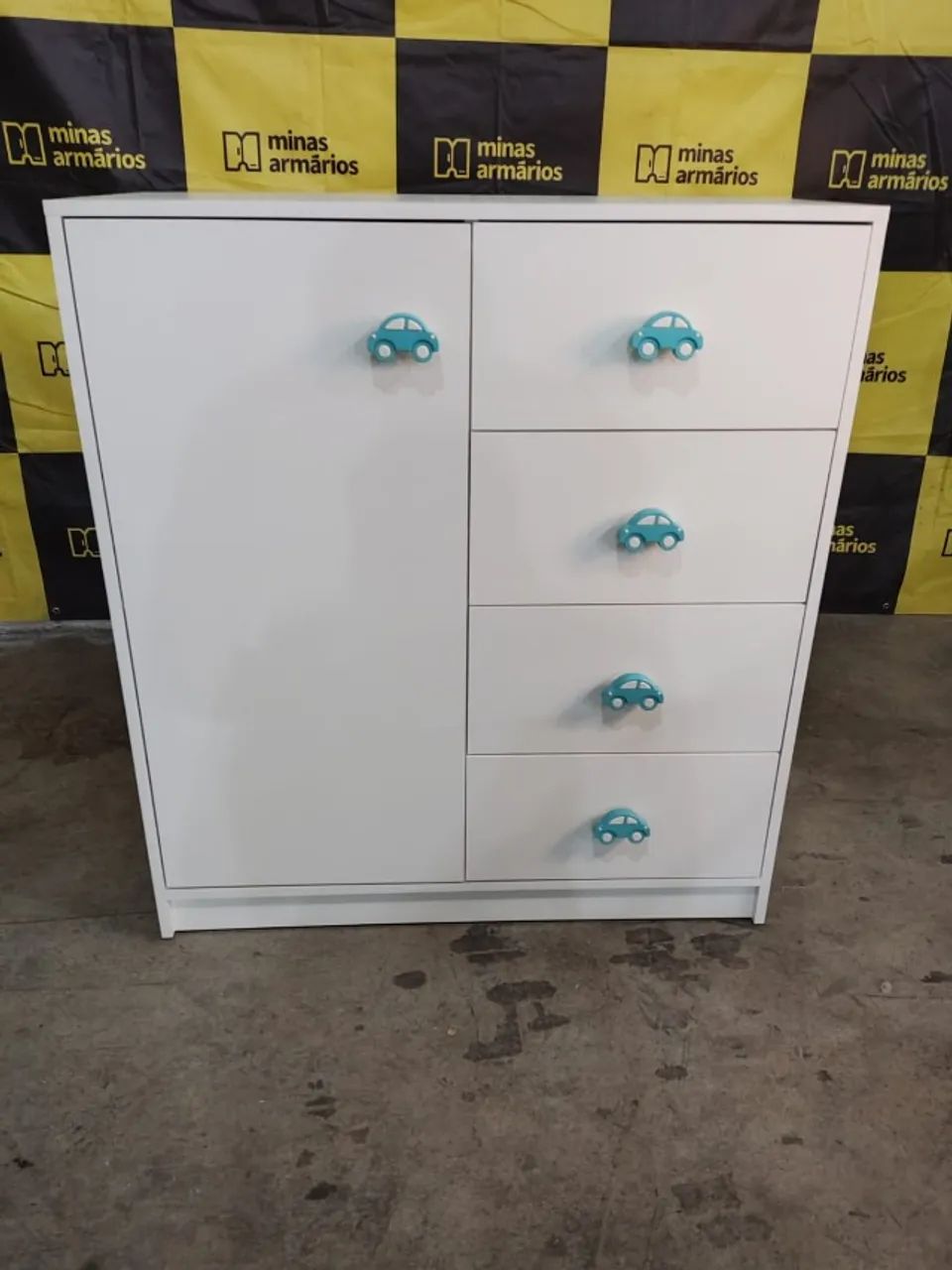 Guarda roupa e comoda infantil *Pode alterar os puxadores* - Foto 2