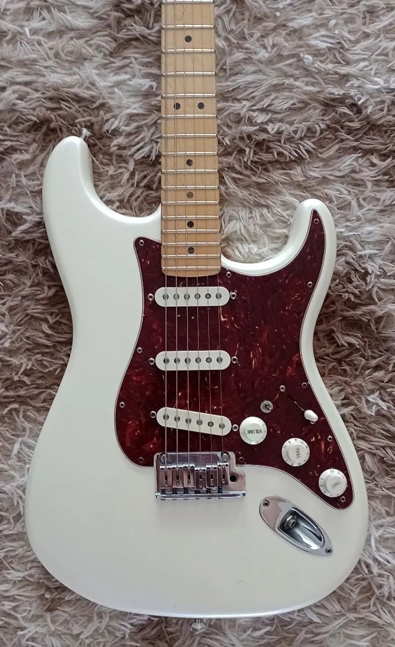 Fender Stratocaster American Deluxe  - Foto 2
