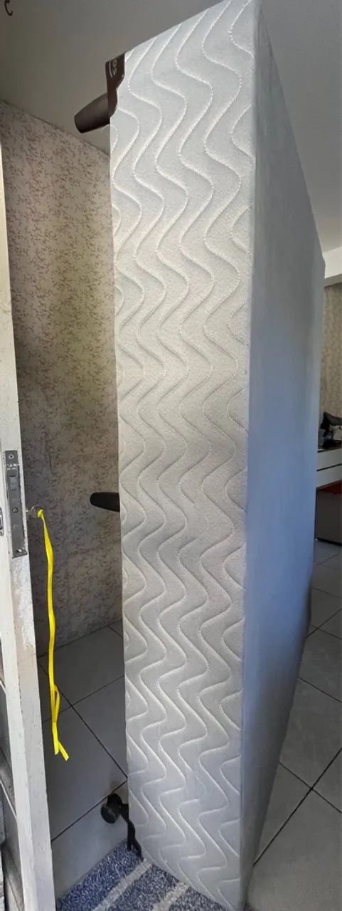 Base Cama Box de Casal - Excelente Estado!