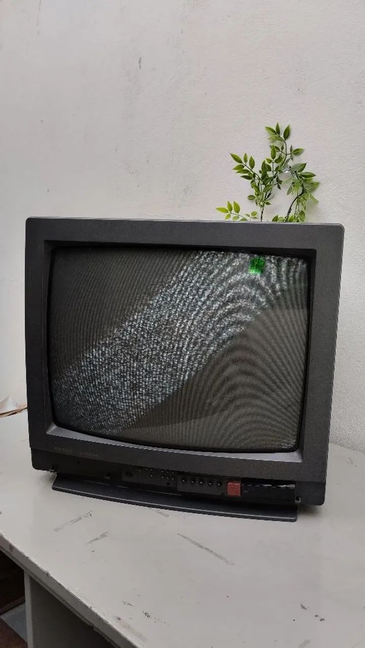 TV Philco Hitachi 14 polegadas - Foto 2