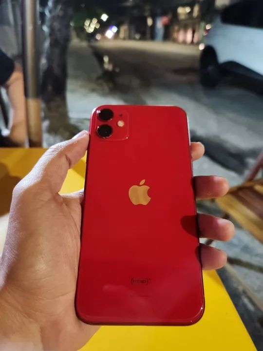 iPhone 11 RED 64GB