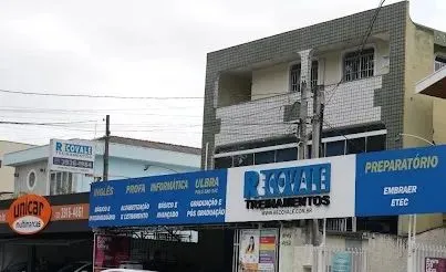 Salas Comerciais no Bosque dos Eucaliptos