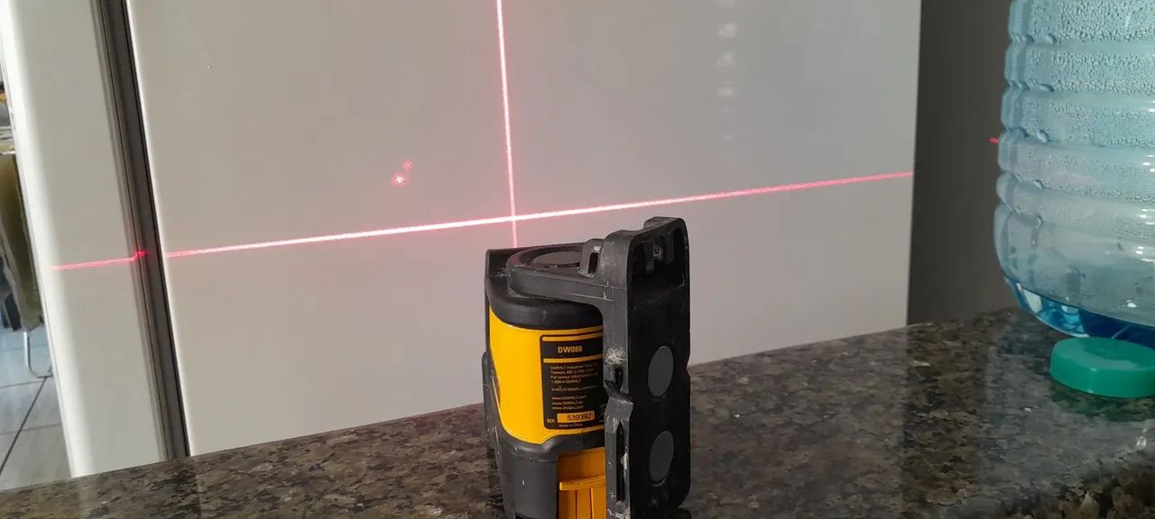 Nível a Laser Dewalt DW088 - Foto 2