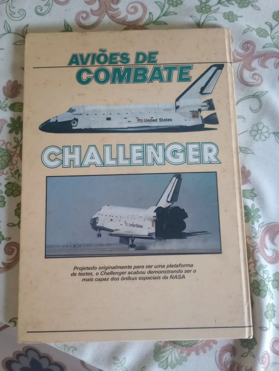 Livro Aviões de Combate - Challenger - Foto 4