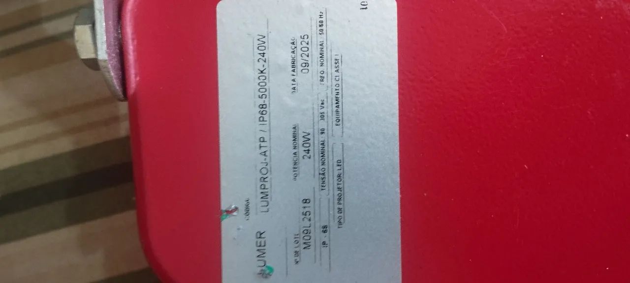 Refletor LED 240W Profissional - Lumer 6000k - Foto 4