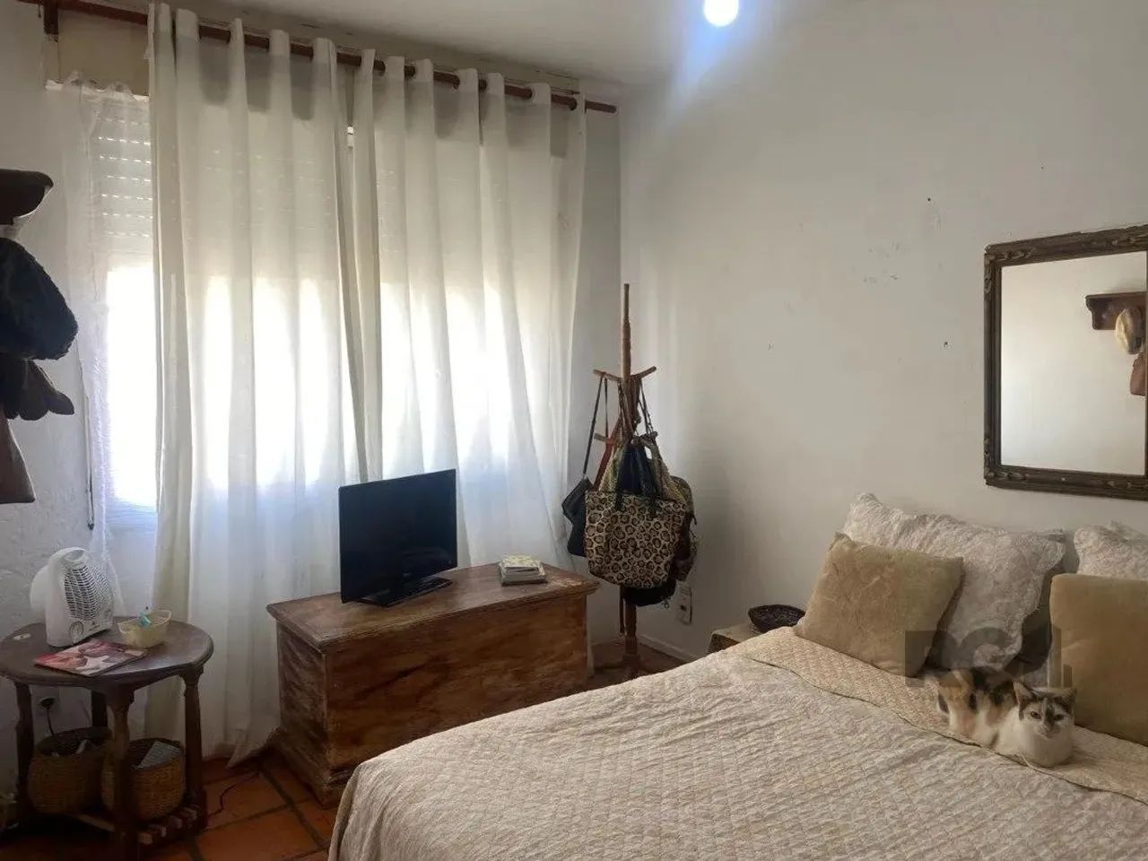 Apartamento com living, dois dormitorios, banheiro, cozinha, área de serviço separada e ou - Foto 3