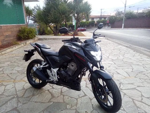 Honda CB 300f ano 2023 - Foto 3