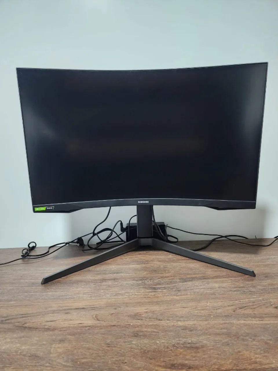 Monitor Gamer Samsung Odyssey G7 27 Curvo 2K QHD, Wide, 240 Hz