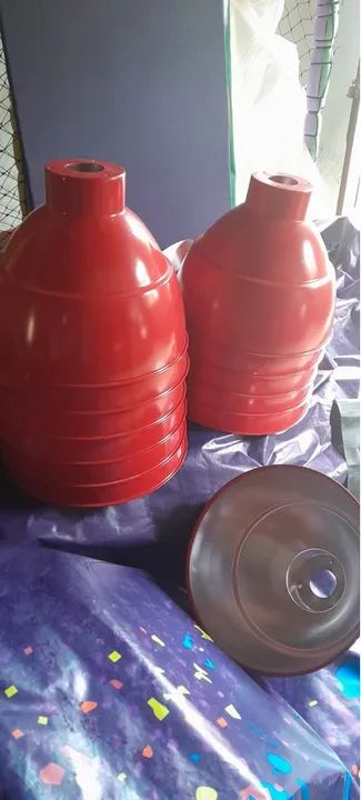 Luminária de teto vermelha - Foto 3