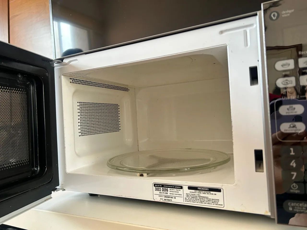 Vendo microondas Consul 20 litros  - Foto 3