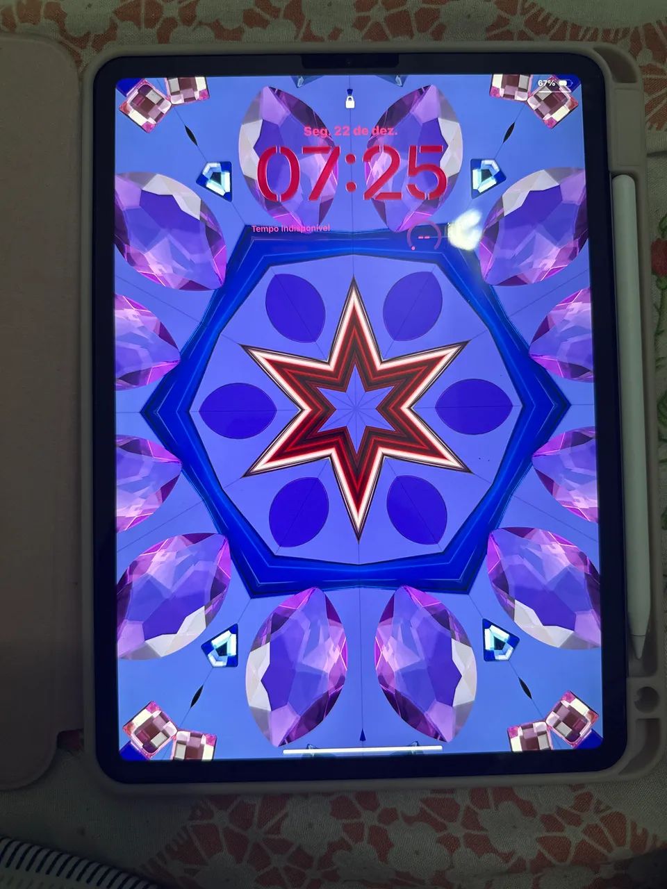  (iPad Pro 11? 256GB + Pencil + Magic Keyboard)