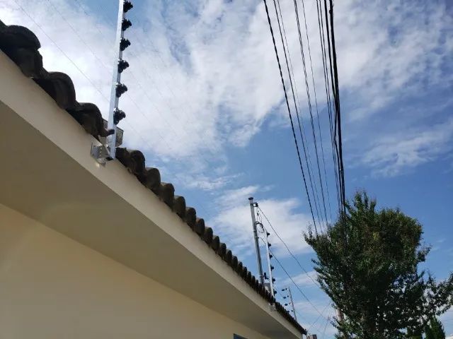 kit cerca eletrica 6 fios citrox 10k volts + acessorios  e instalação. - Foto 4