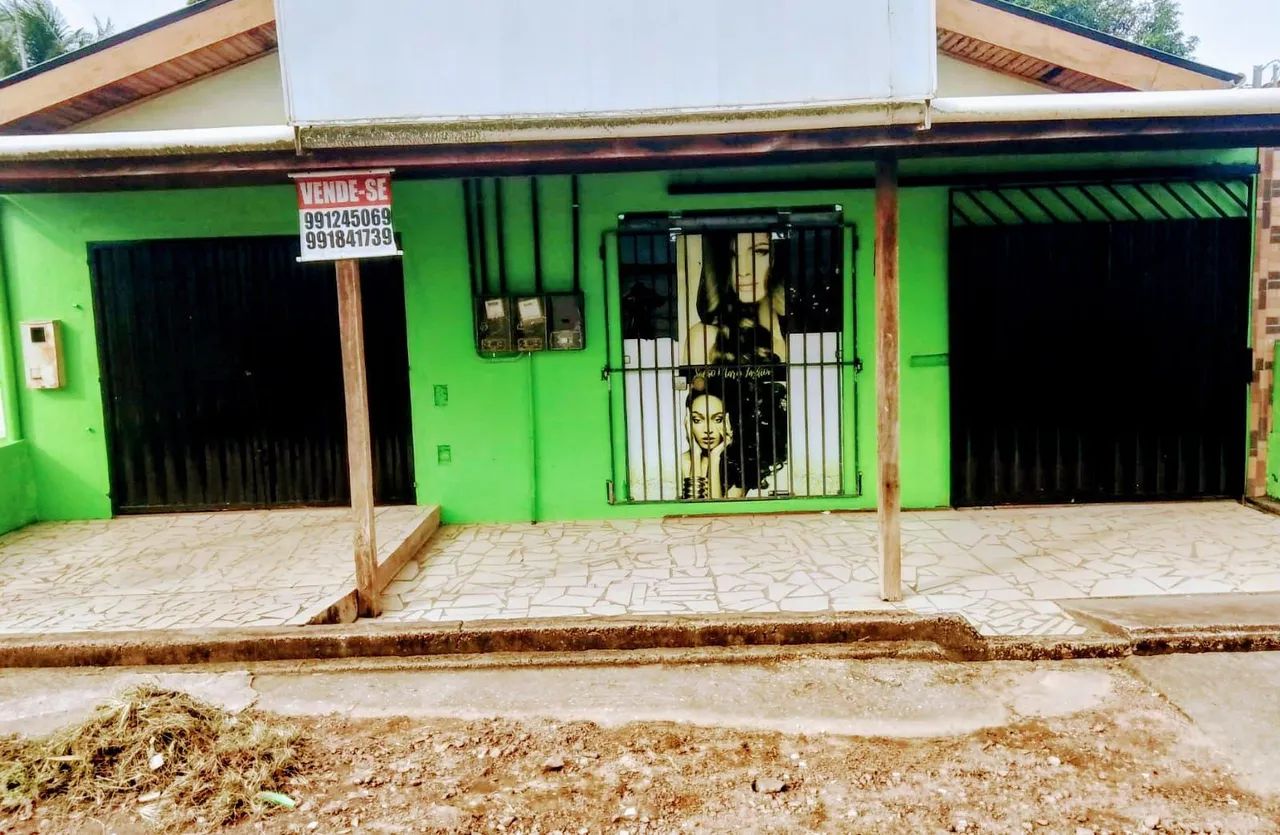 Vendo imóvel com 2 casas e um apartamento e um ponto comercial  - Foto 5