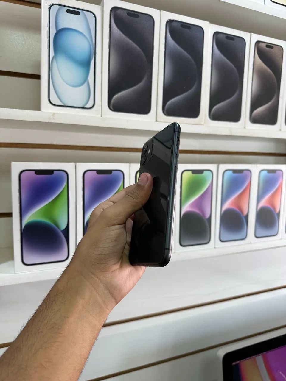 IPHONE 11 64 GB PRETO  - Foto 3