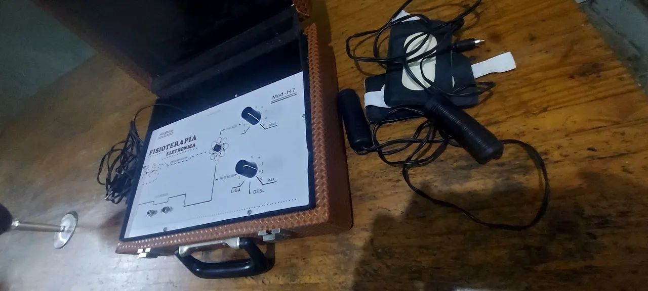 Maleta fisio em otimo estado bivolt. - Foto 6