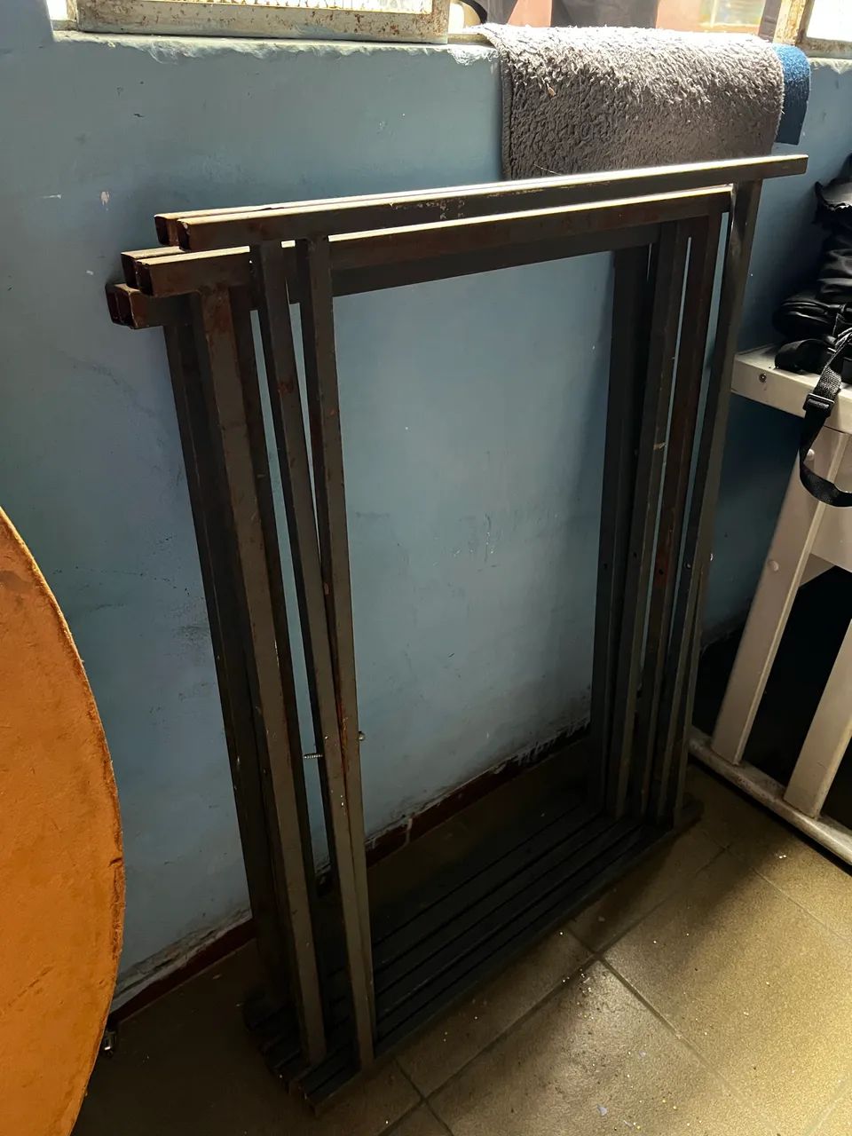 5 Mesas com suporte - Foto 2
