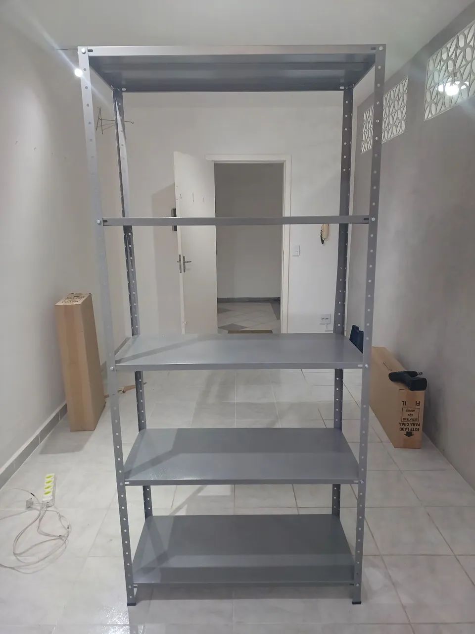 Prateleiras de aço com 5 ou 6 Bandejas.( só novas )veja valores na Descrição.  - Foto 6