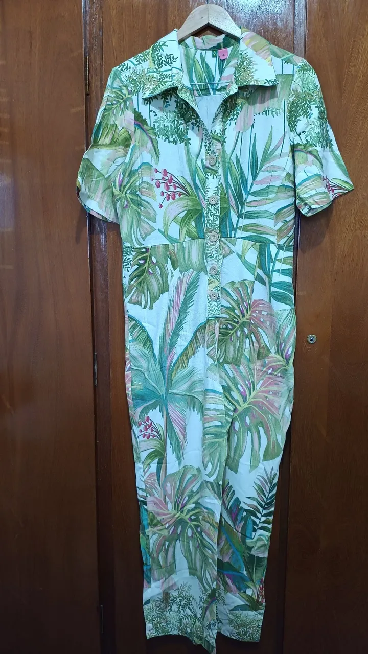 Macacão estampado tropical Farm