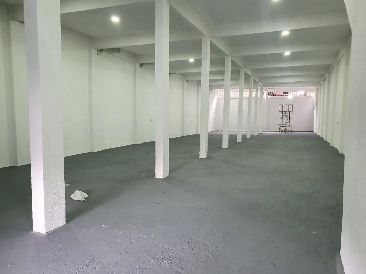 Vendo Galpão com 8 apartamentos - Foto 4