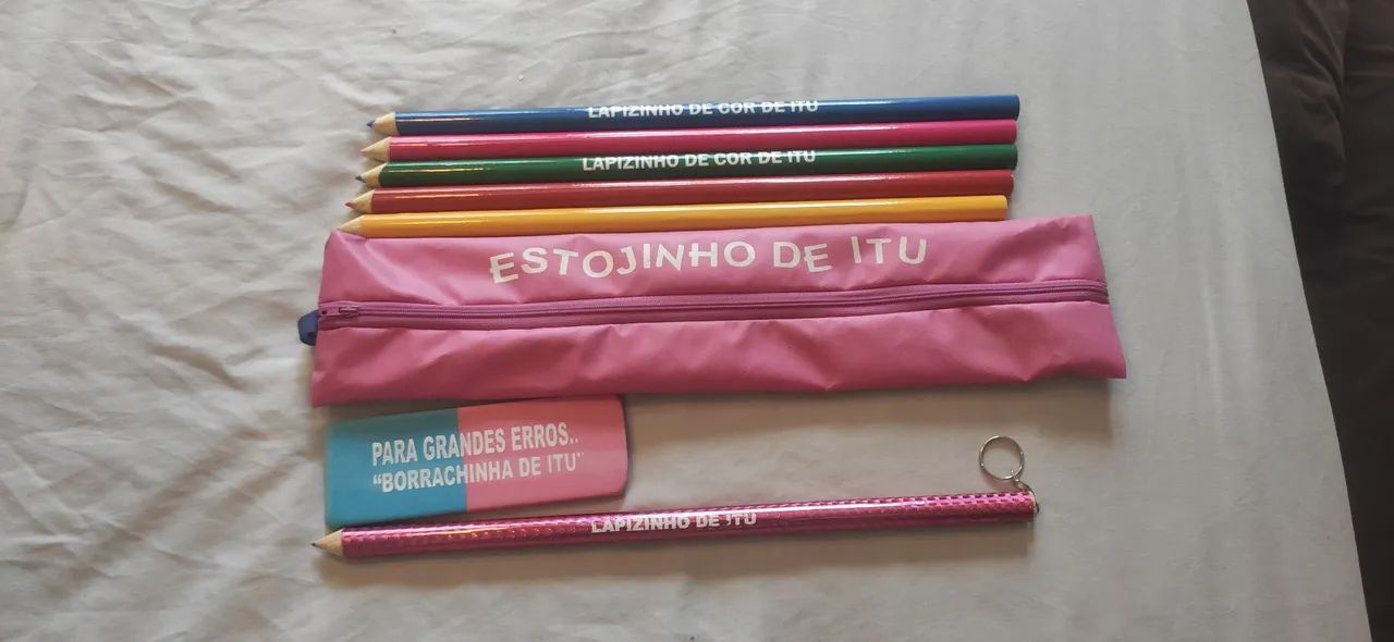Conjunto estojo de Itu