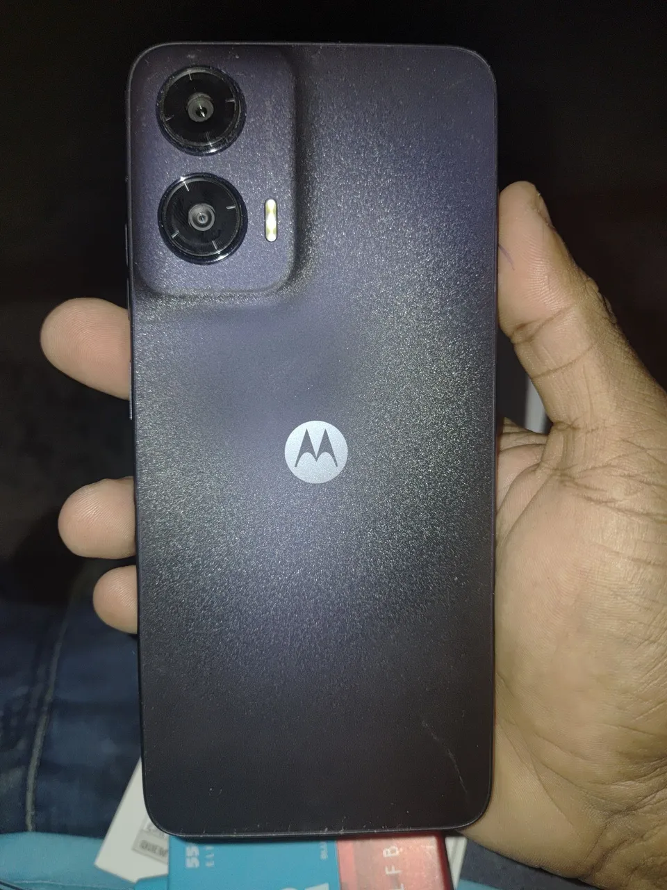 Moto g35 zero poucas marcas de uso