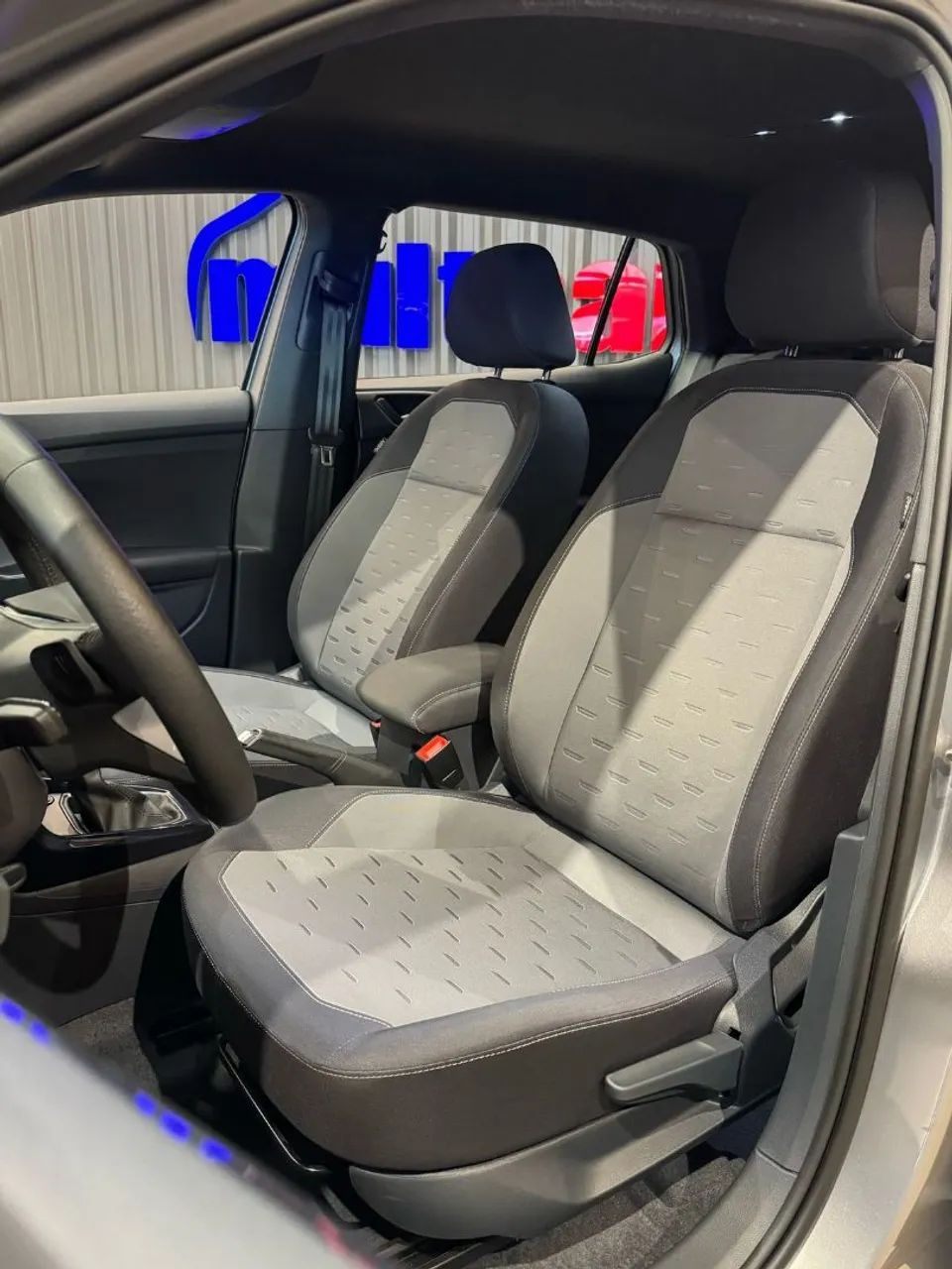 VW T-CROSS COMFORT 200 TSI ANO 2024 - Foto 5