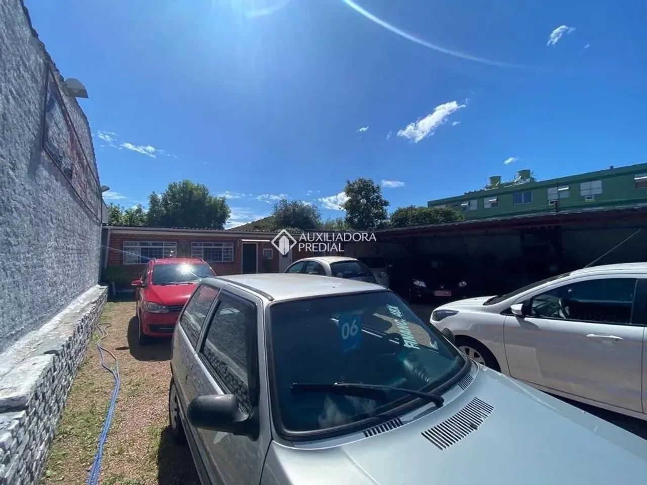 Terreno à venda no bairro Partenon com área de 348 m², sem dormitórios/quartos. - Foto 5