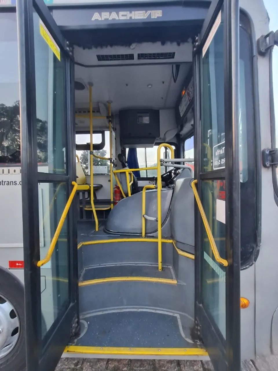 CAIO APACHE VIP MERCEDES BENZ C/ AR COND - Foto 5