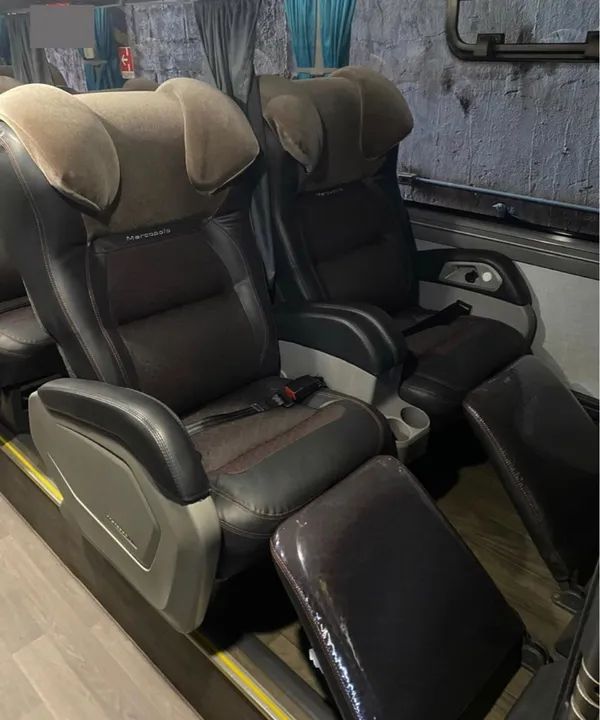 Ônibus Double Decker Luxo - Ar Condicionado - Foto 9