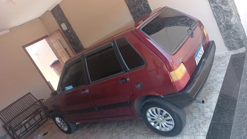 FIAT UNO CONSERVADO - REPASSE 