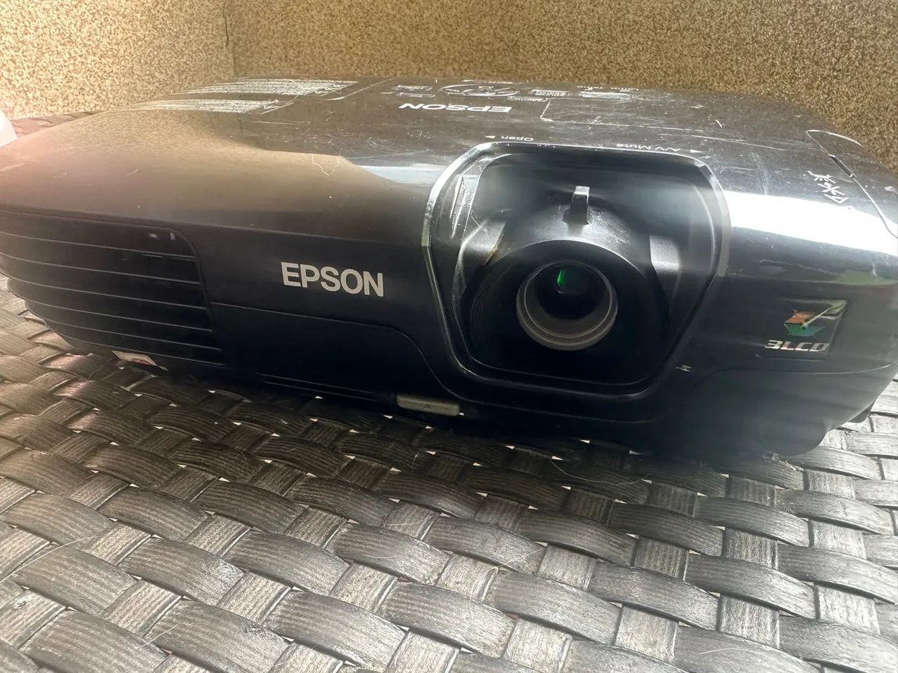 Projetor Epson Kr85