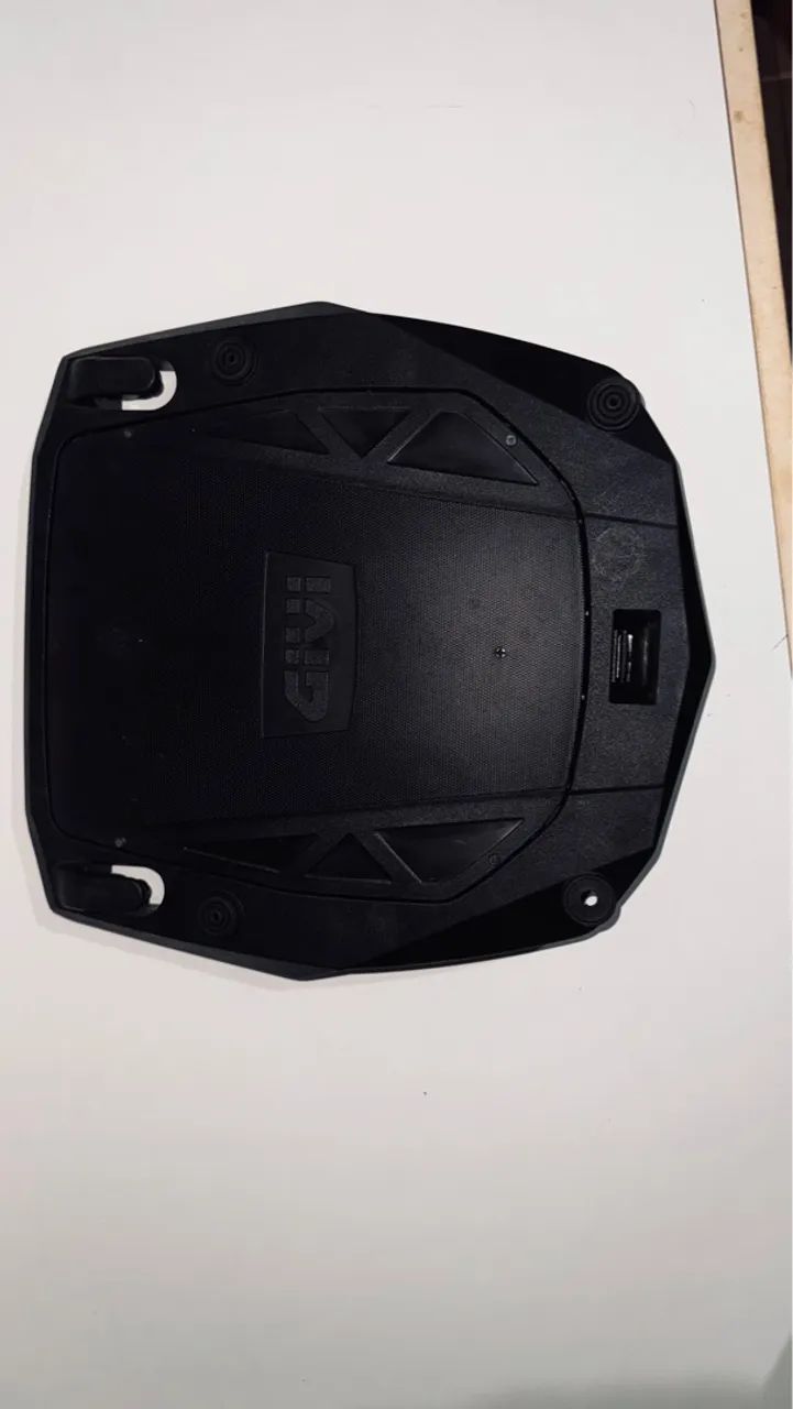 Base Específica Monokey Universal Givi E251 (versão europeia) - Foto 4