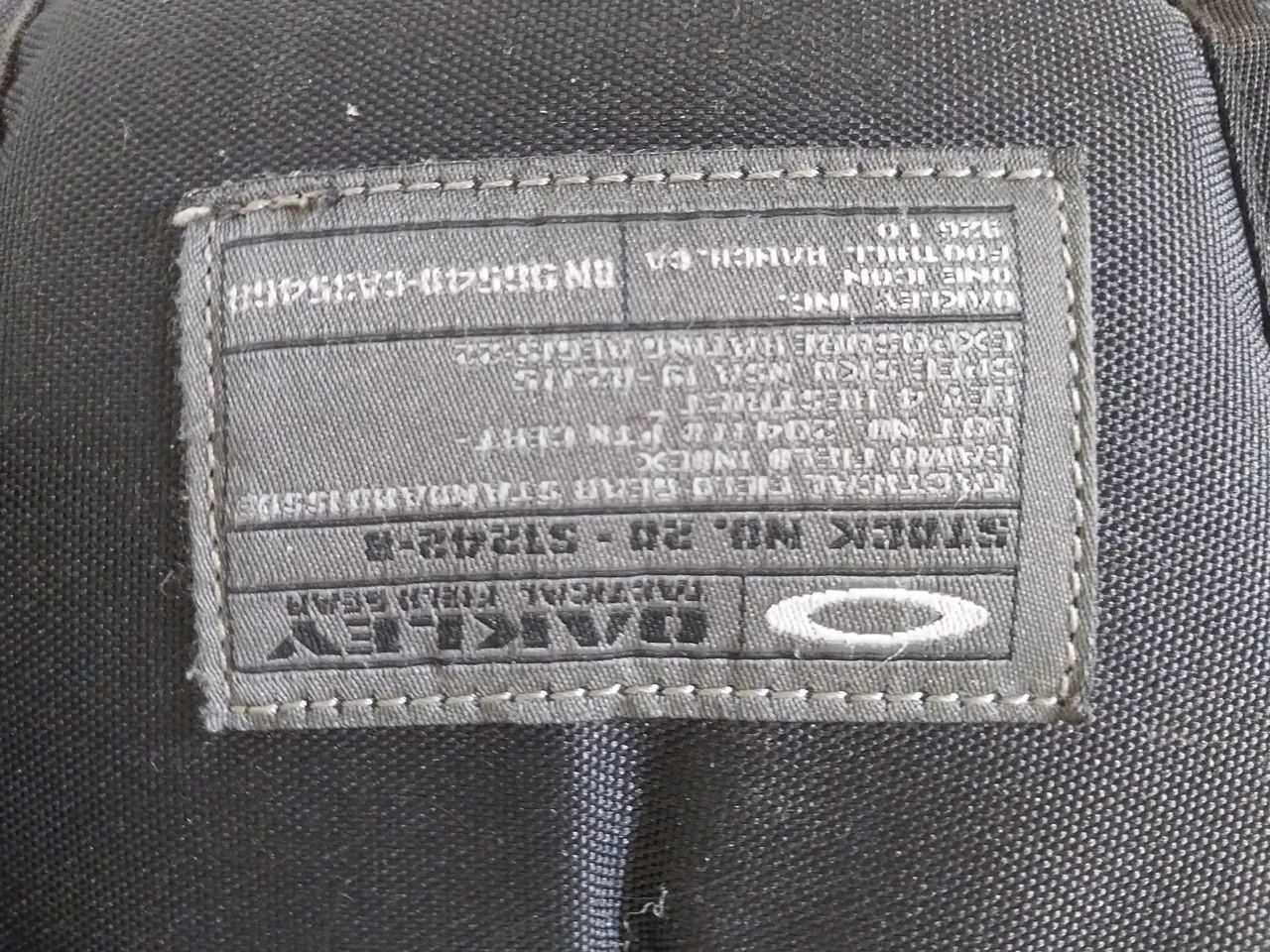 Mochila oacley para acampamento  - Foto 2