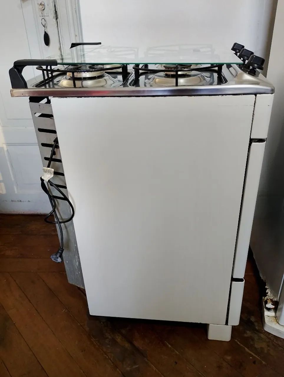 Fogão de quatro bocas com forno da Brastemp - Foto 4