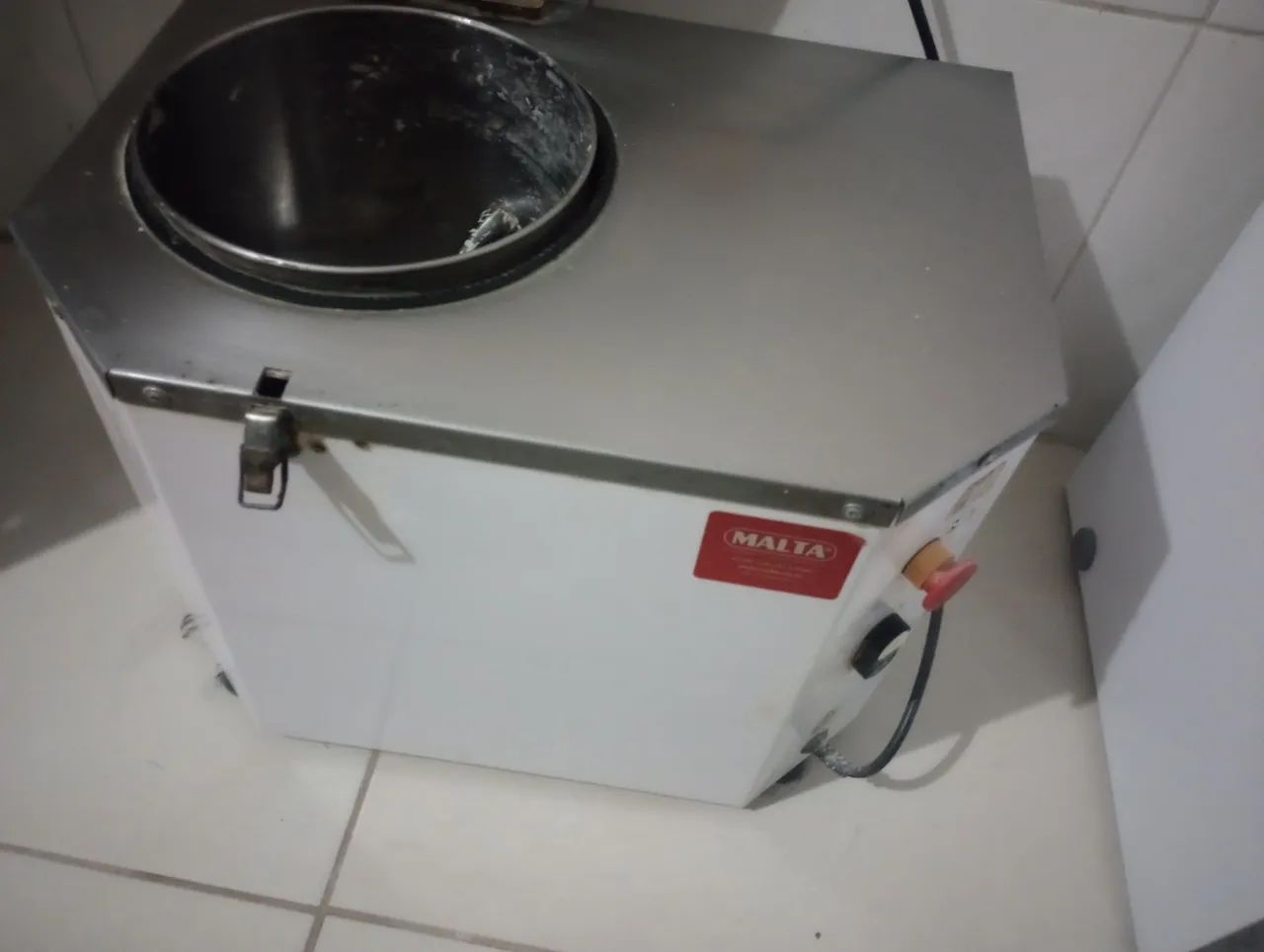 masseira Malta de 7 kg semi-nova