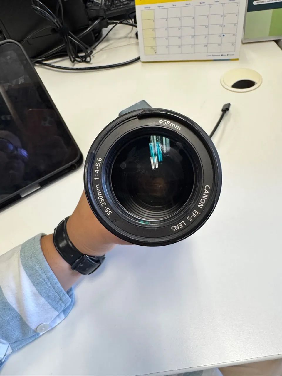 Lente Canon EF-S 55-250mm f/4-5.6 IS - Foto 2