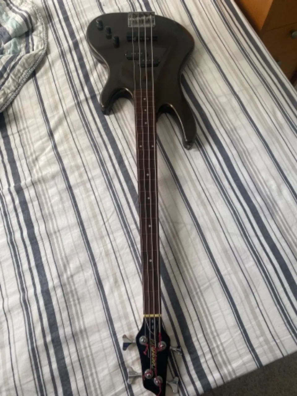 Contra Baixo 4 cordas - Foto 3