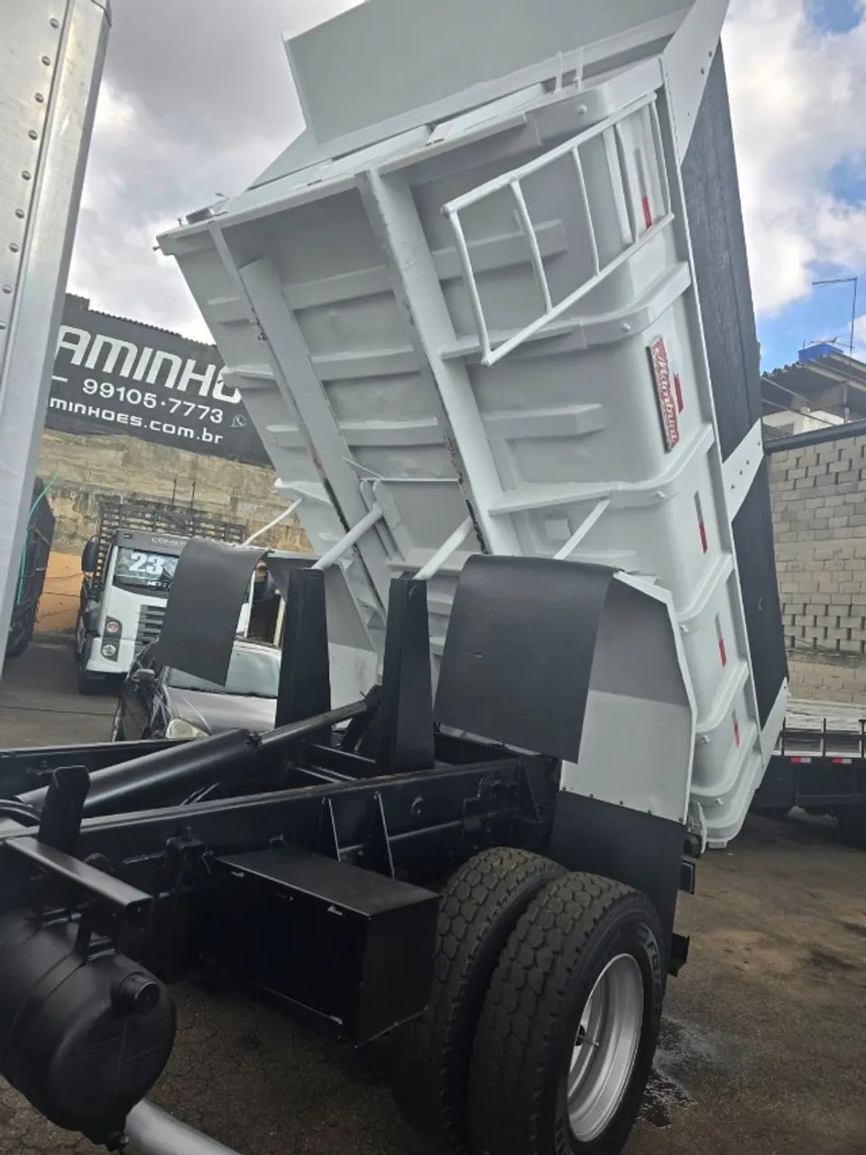 Mb L1318 Bascula Casinha Reduzido Muito Conservado 08/08 - Foto 8