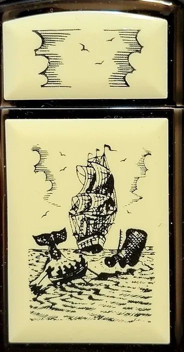 Antigo e raro isqueiro Zippo com a imagem de um barco baleeiro a vela - Data de 1991  - Foto 2