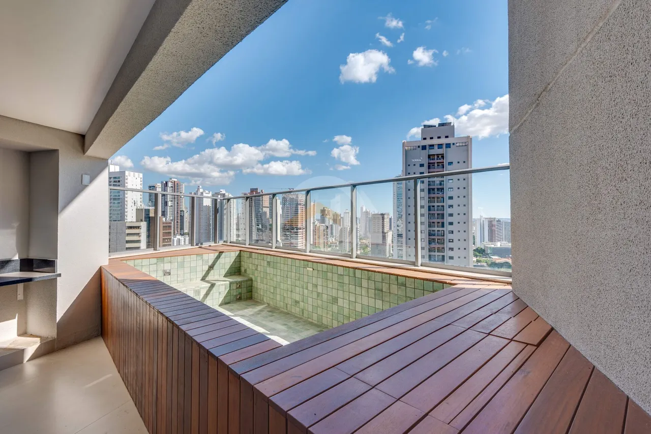 Apartamento 4 quartos sendo 4 suítes, Setor Mariste, 3 vagas de garagem , próximo a Praça