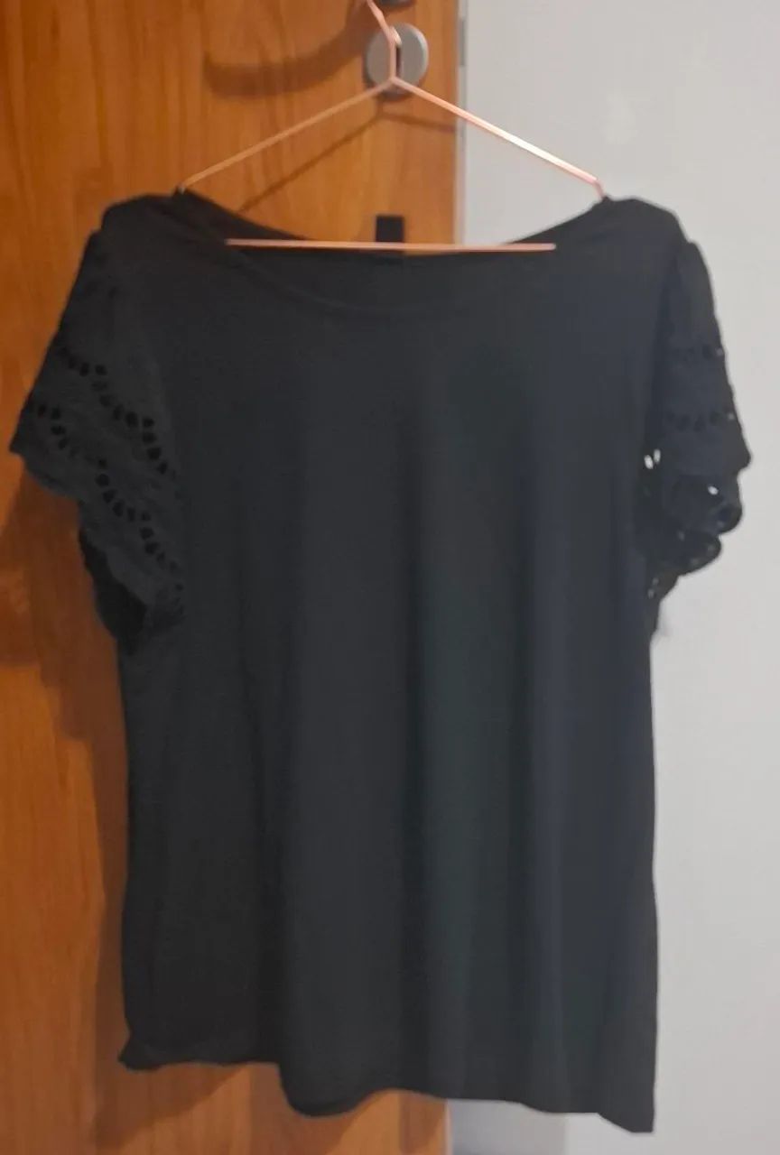 Blusa com Manga Bordada Grande - Foto 3