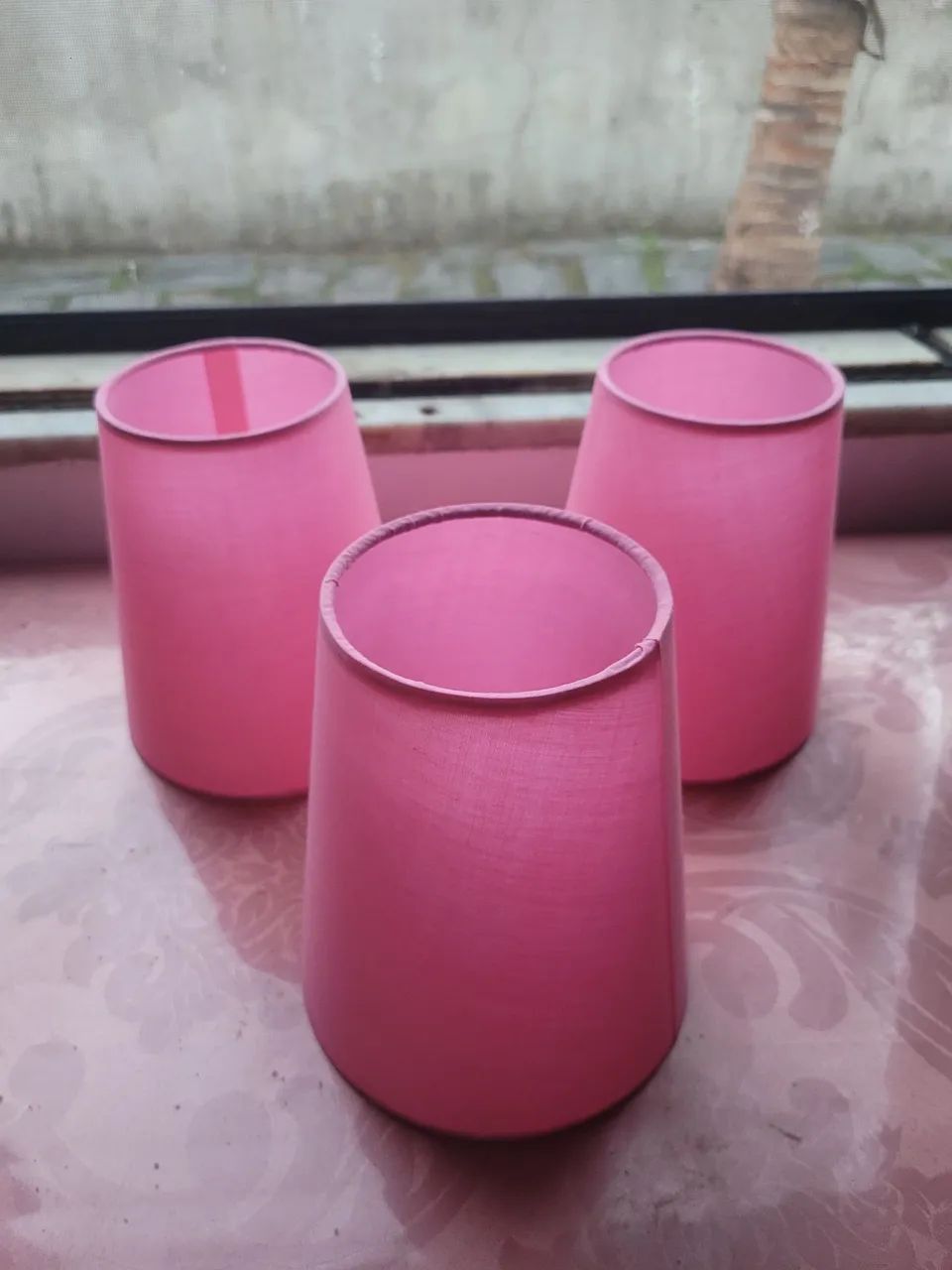 Trio de cúpulas rosa p/ lustres ou abajures