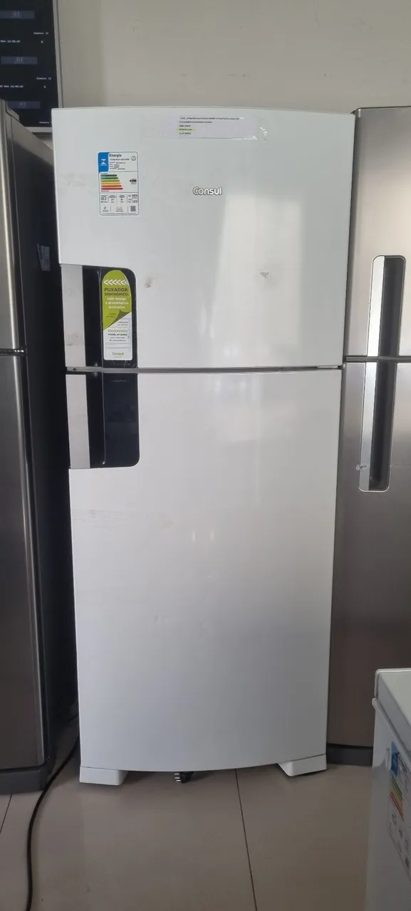 Geladeira frost free inverter 127v/220v Novas me chamar no WhatsApp para mais fotos