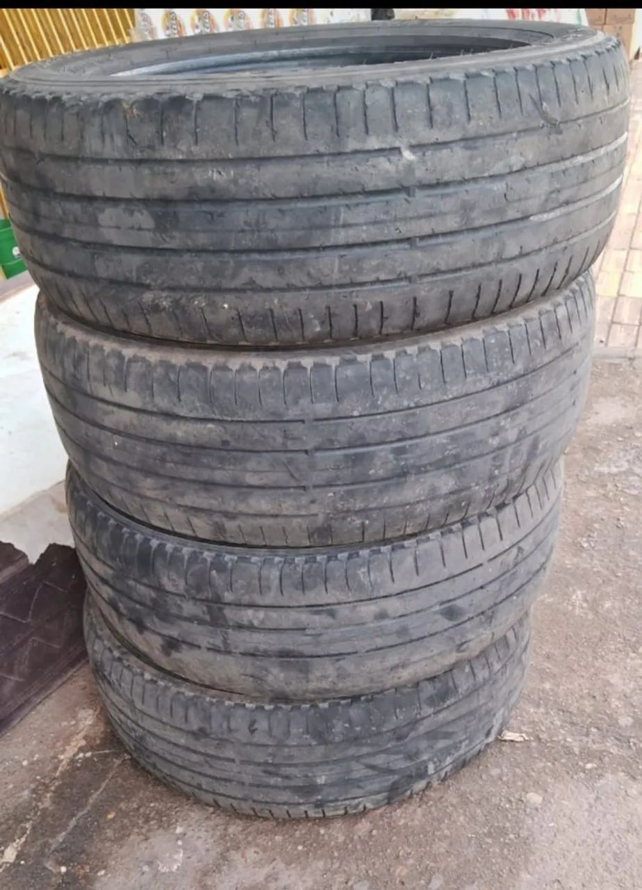 4 PIRELLI 17 225/60 - Foto 2