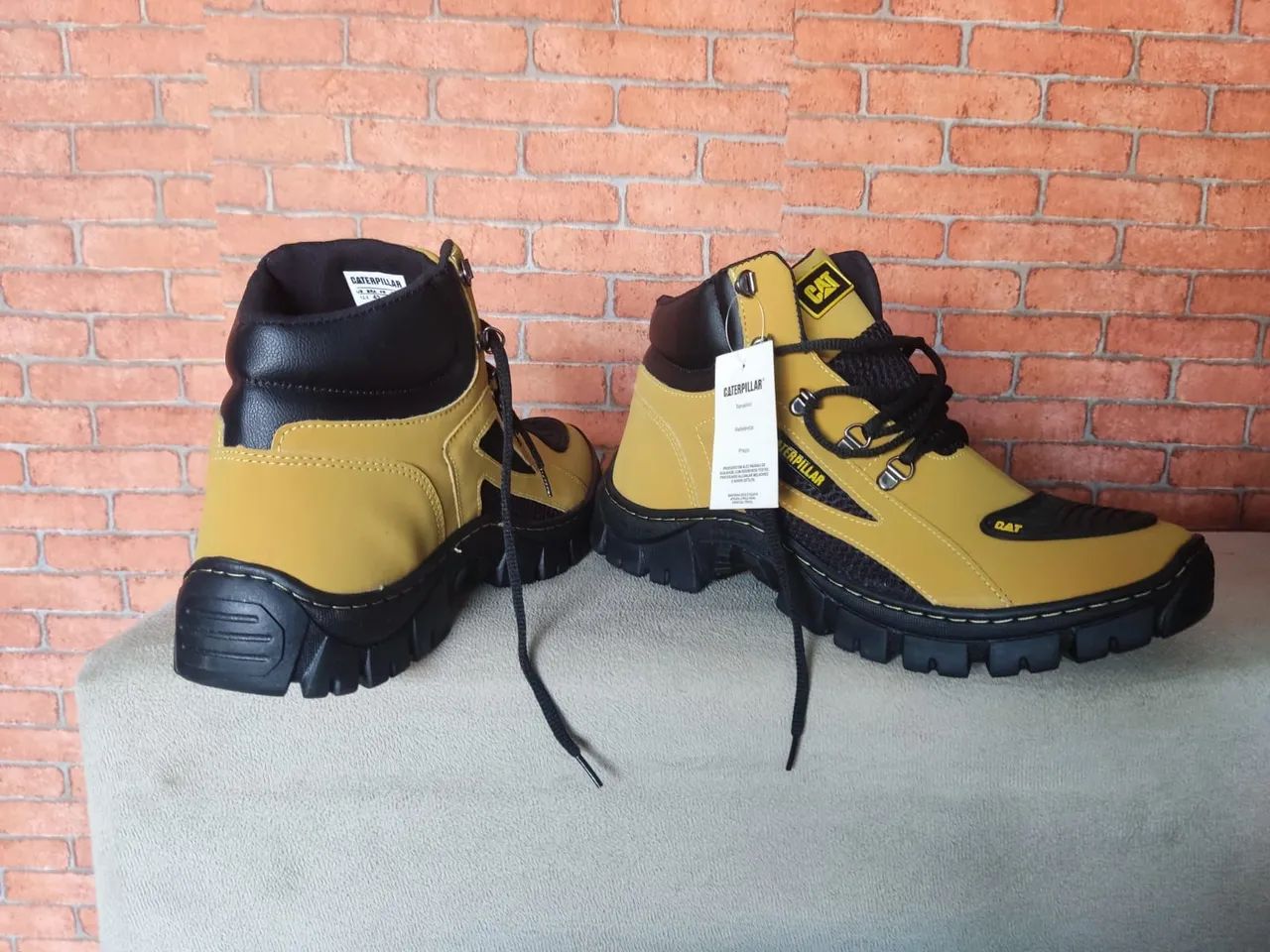 Bota Caterpillar Amarela - Conforto e Estilo! - Foto 5