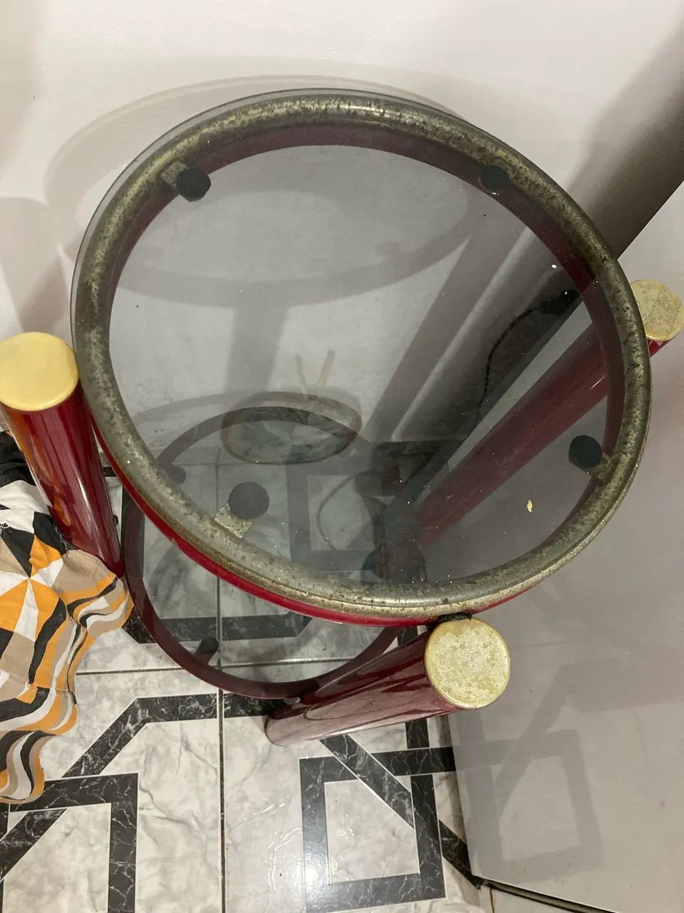 Small table64739707376898123