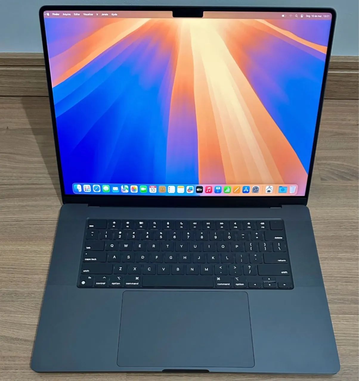 MacBook M3 MAX 36gb RAM 16?