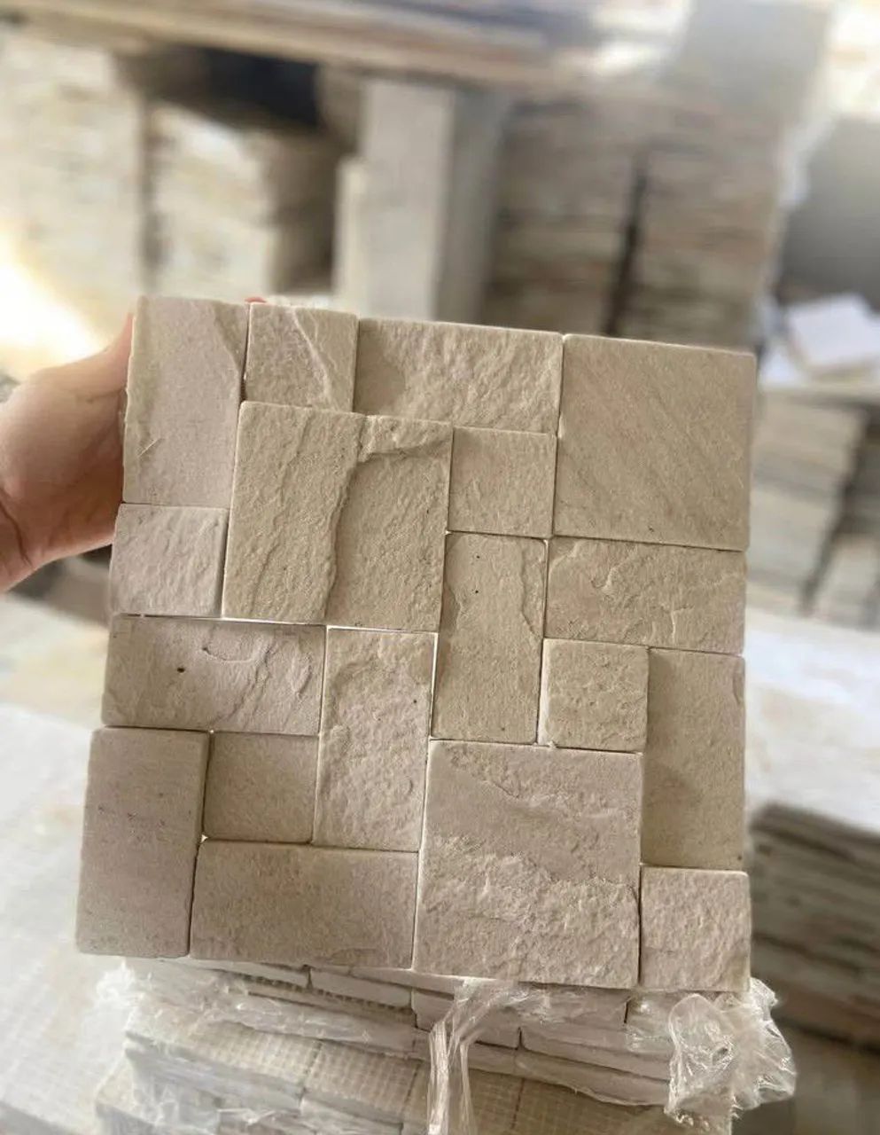 Revestimento de pedras naturais pedra São Tomé na plaquinha 30x30  - Foto 3