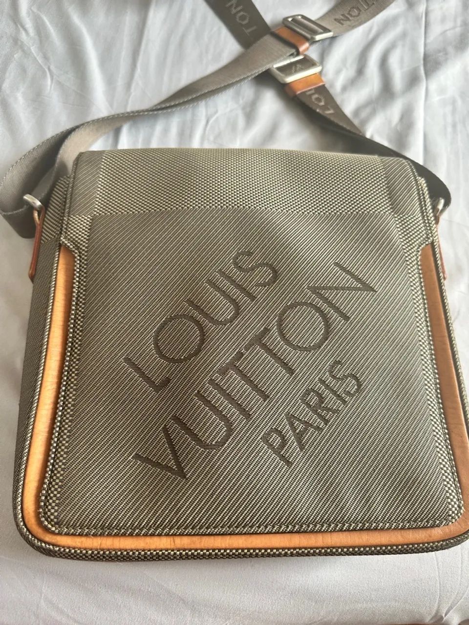 Bolsa Louis Vuitton - Foto 2