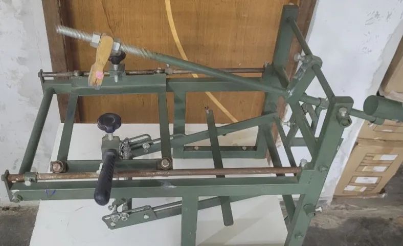 Máquina de Serigrafia Cilíndrica (Copos, Canecas Taças, Squeeeses Garrafas Etc...)